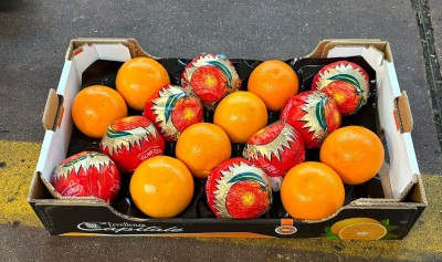 Foto Arance Varietà Tarocco Origine Italia Calibro 4   Marchio Eccellenza Capitale  1